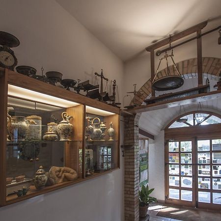 Hotel Ristorante La Bilancia Loreto Aprutino Buitenkant foto